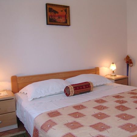 Apartments Bozica Krk Town Esterno foto