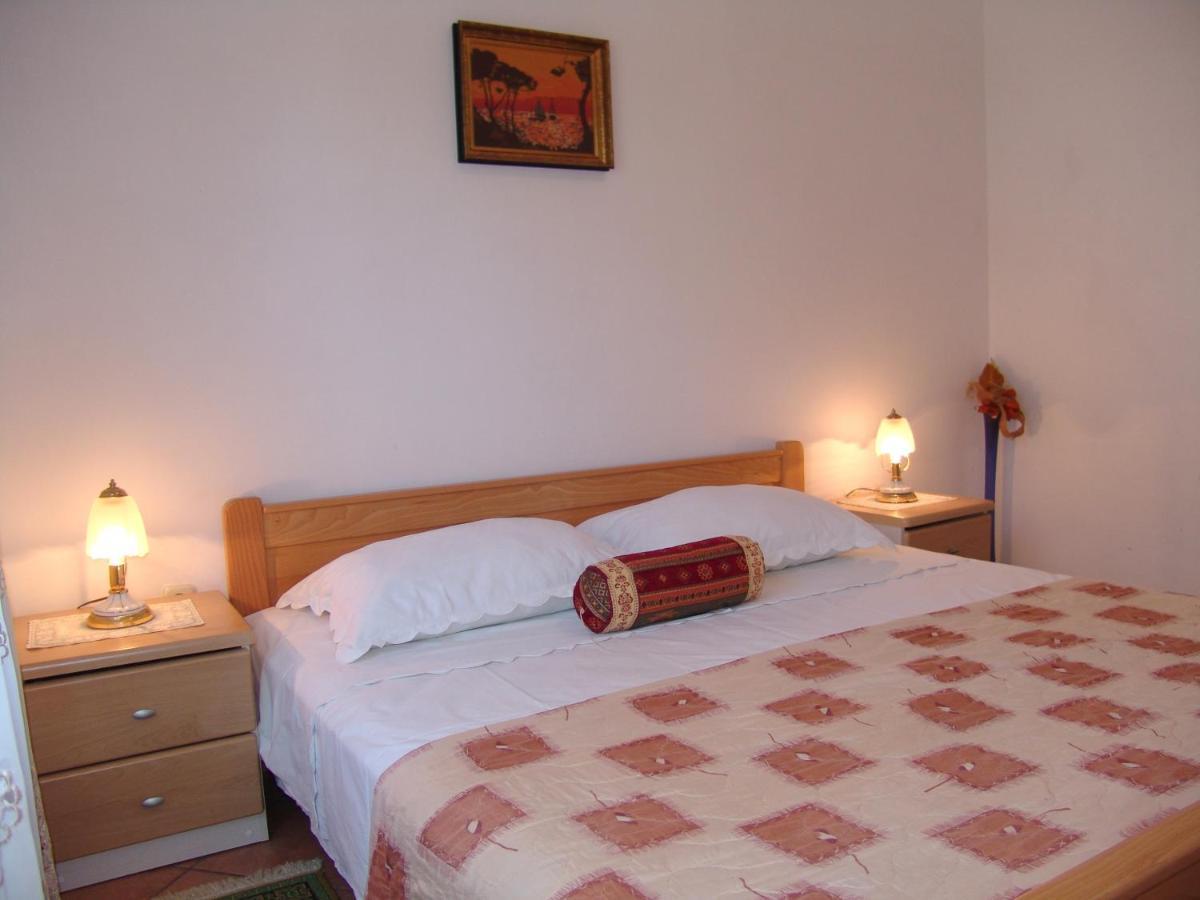 Apartments Bozica Krk Town Esterno foto