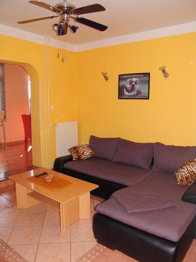 Apartments Bozica Krk Town Esterno foto