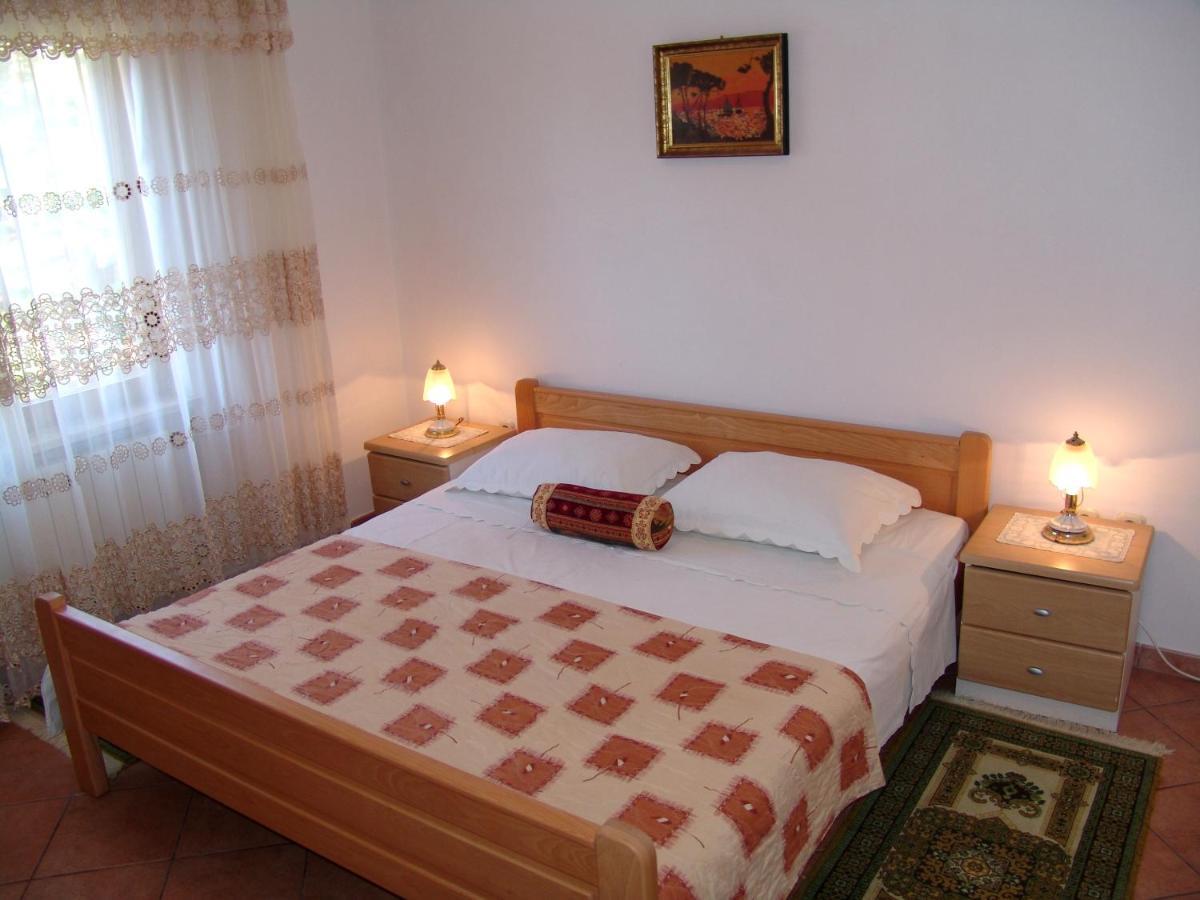 Apartments Bozica Krk Town Esterno foto